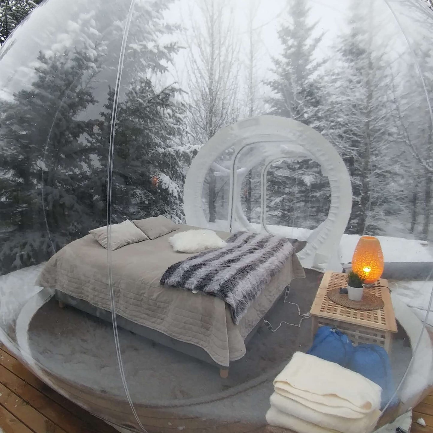 Bubble House Romantic Overnight Stargazing Hire